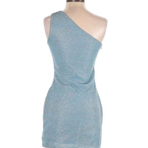Superdown Tiffany mini dress in light blue - Picture 2 of 3